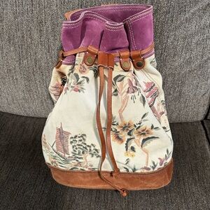 Lucky Brand Drawstring Backpack with Nature-Inspired Design